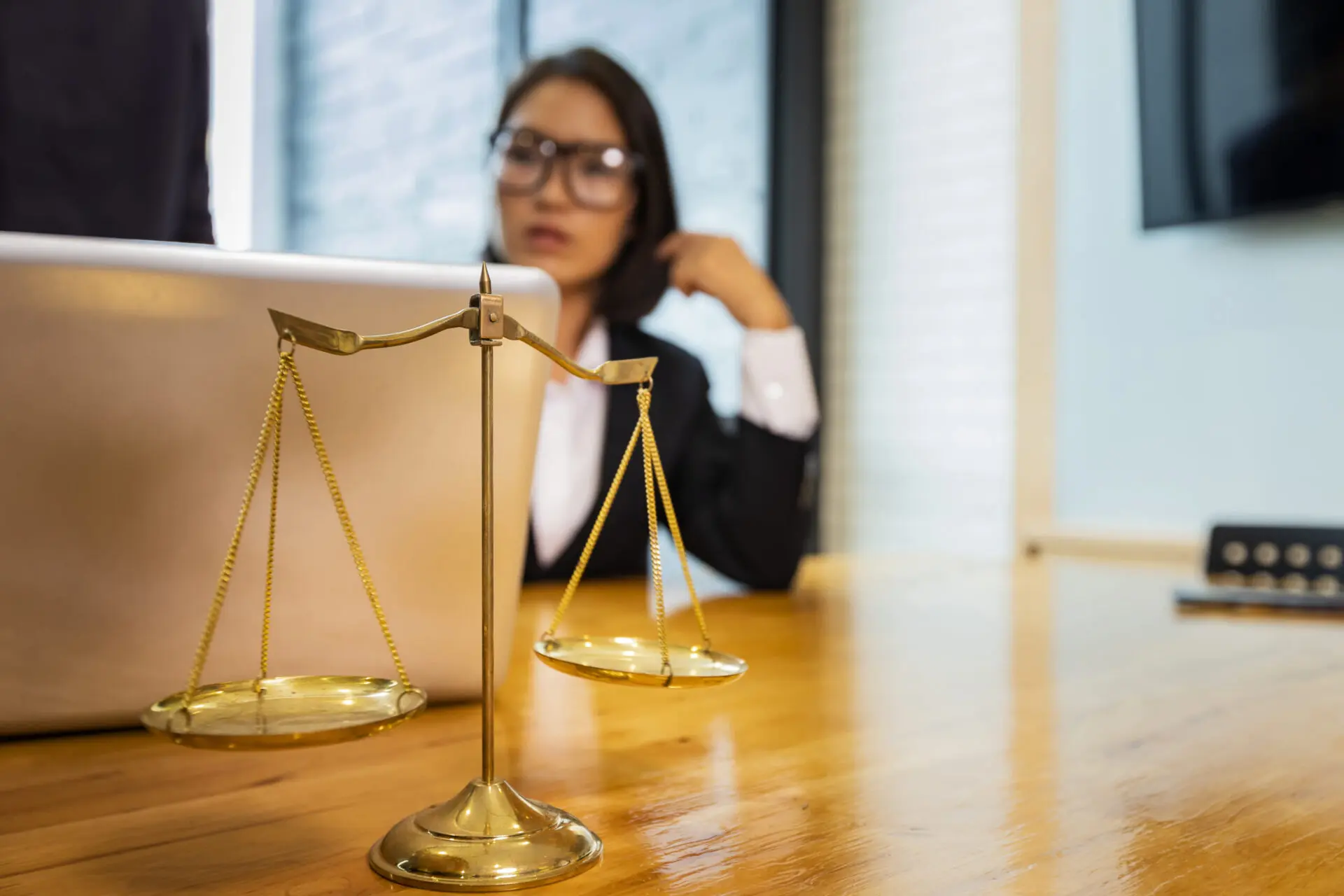 How EH Mediation Helps You Make Informed and Cost-Effective Decisions Crowthorne